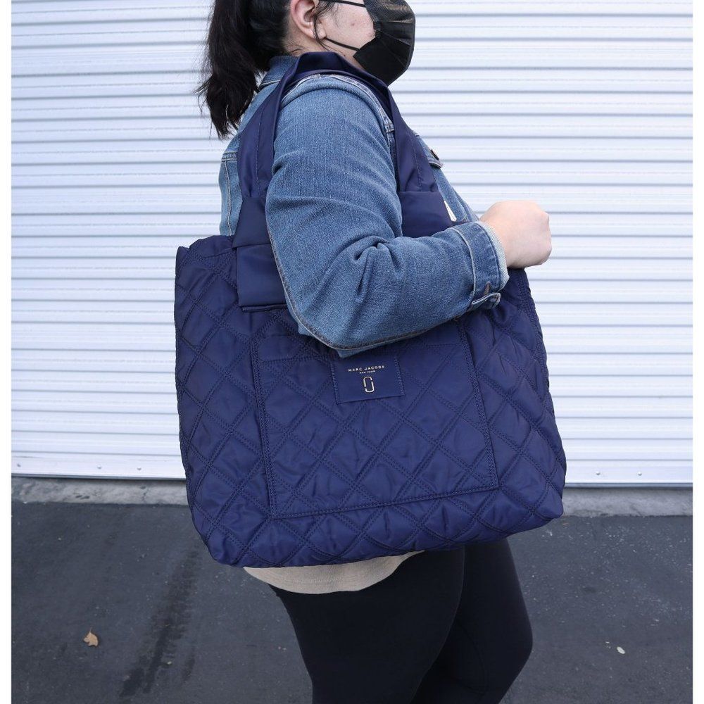 NWT Marc Jacobs NYLON QUILTED Large Bag Tote MIDNIGHT BLUE